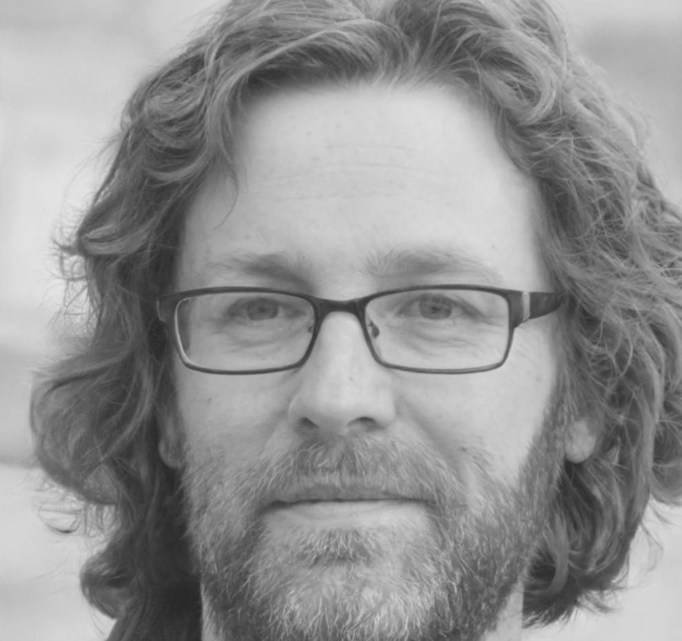 Kasper Lindqvist, lead instructor with 8 years of game development experience